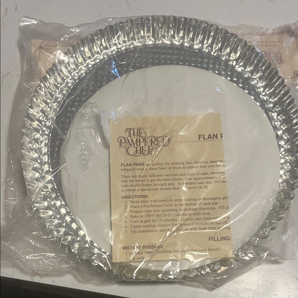 The Pampered Chef Flan Pan Set